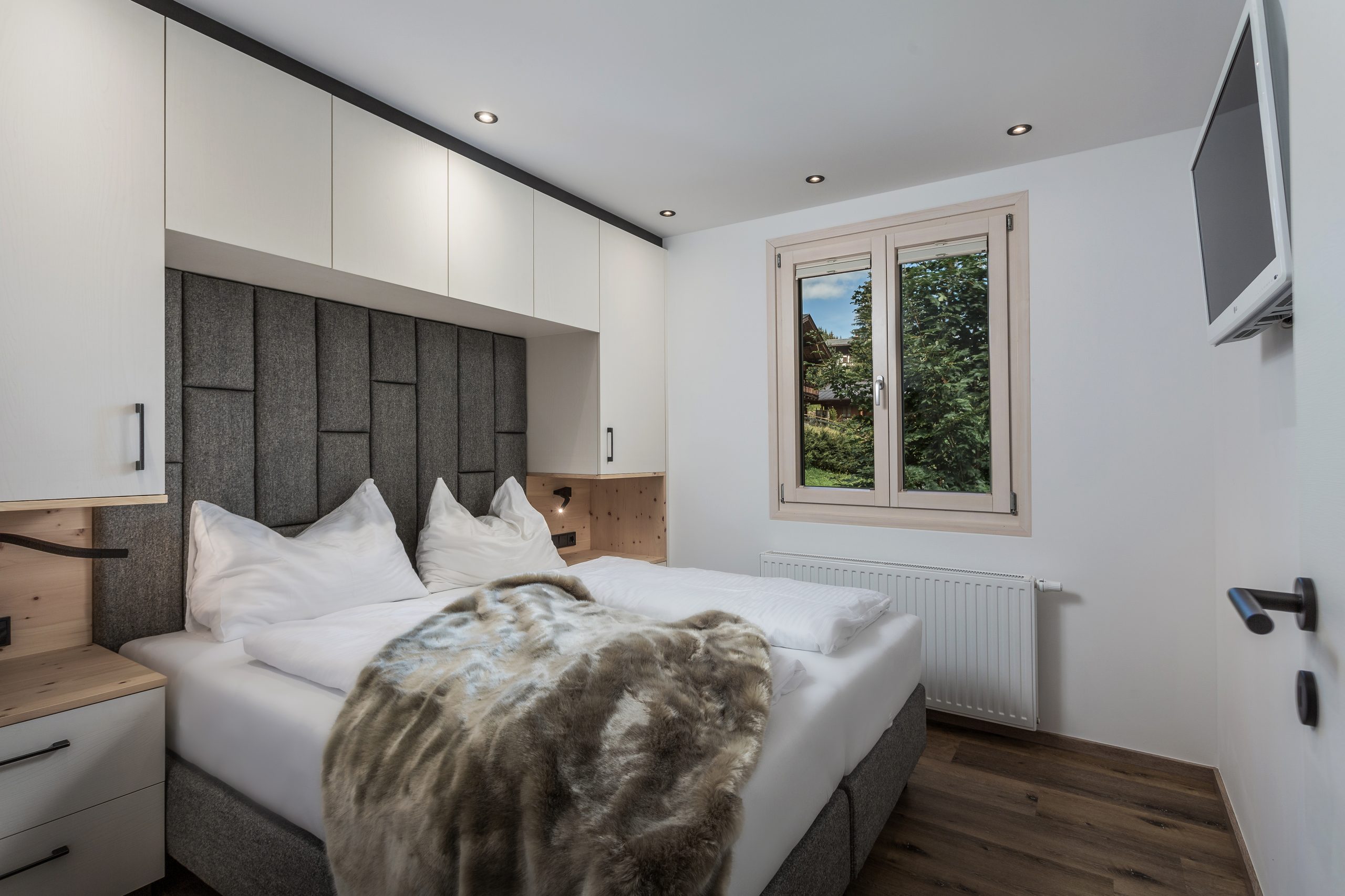 Haus P. / Schlafzimmer in Hinterglemm by Gappmaier Design Saalbach