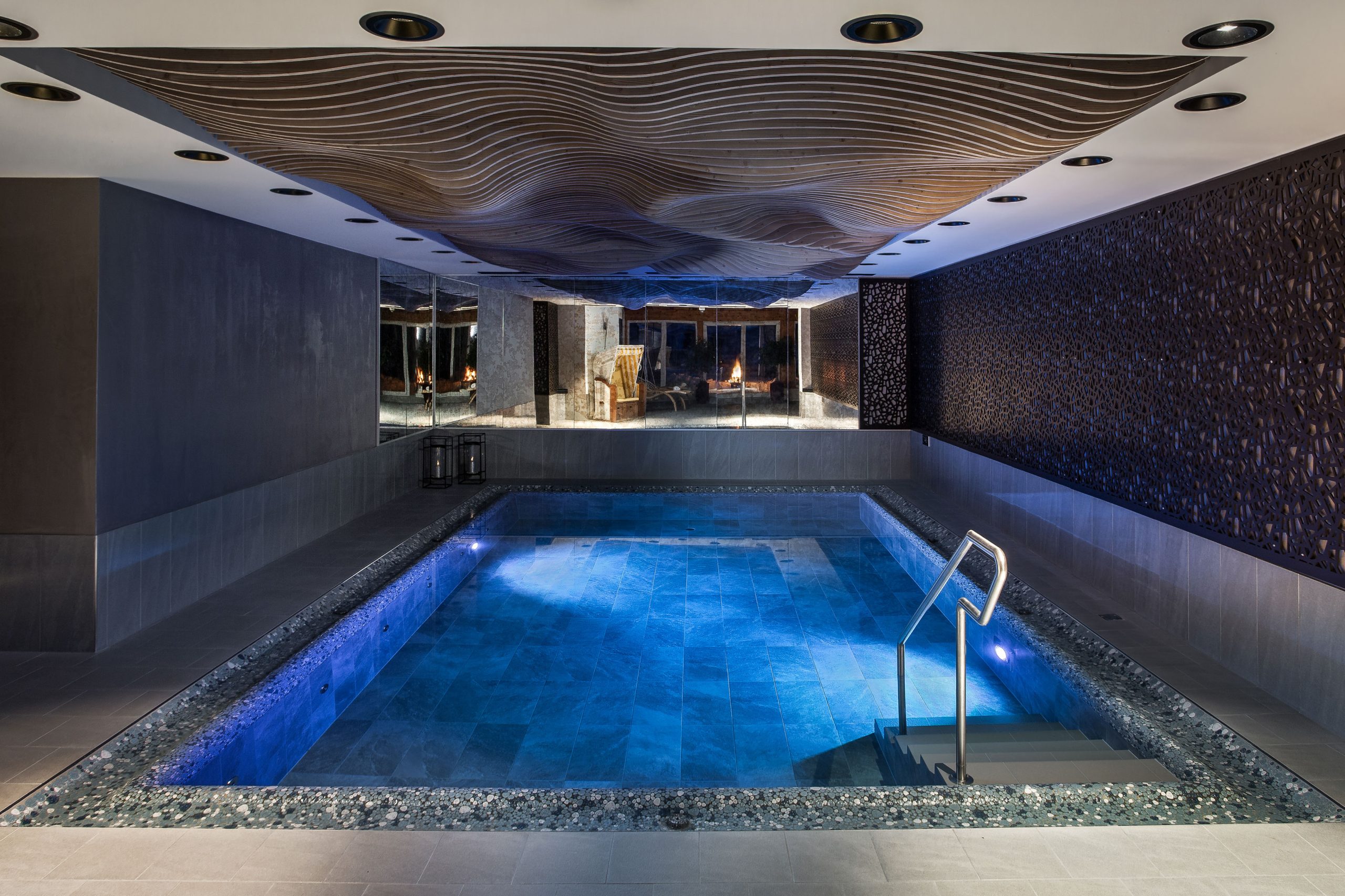 Hotel Das Kohlmais / Indoor Pool in Saalbach (Austria) by Gappmaier Design