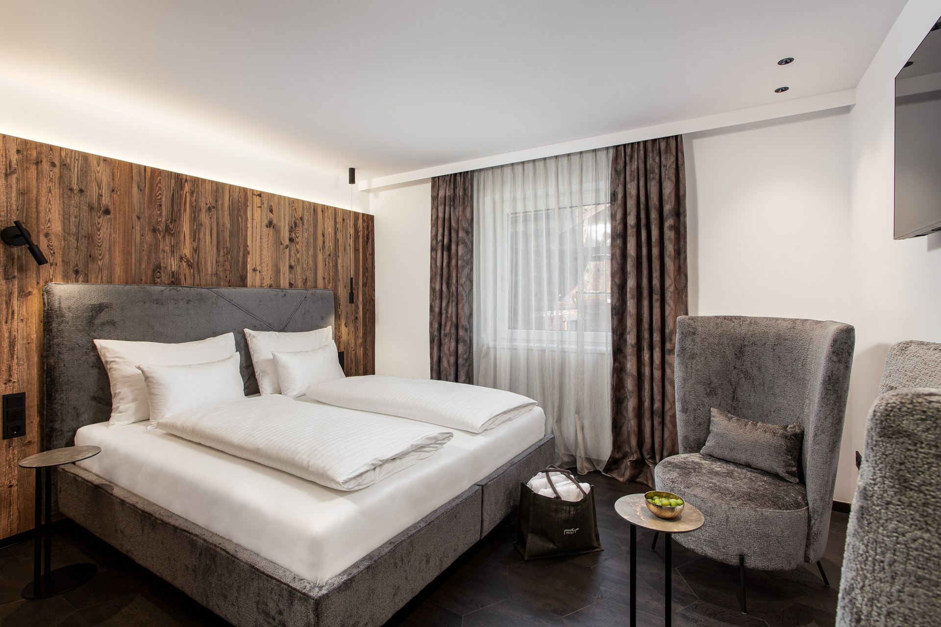 Hotel Gappmaier / Zimmer in Saalbach (Austria) by Gappmaier Design